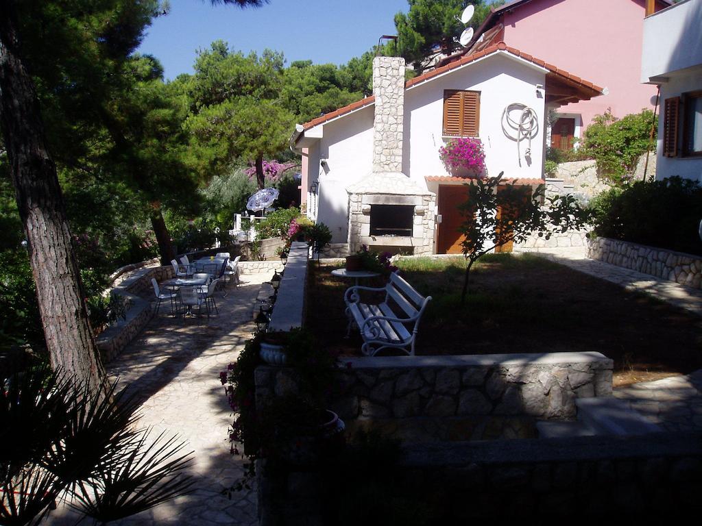Apartments & Rooms Bianca Mali Lošinj Exterior foto